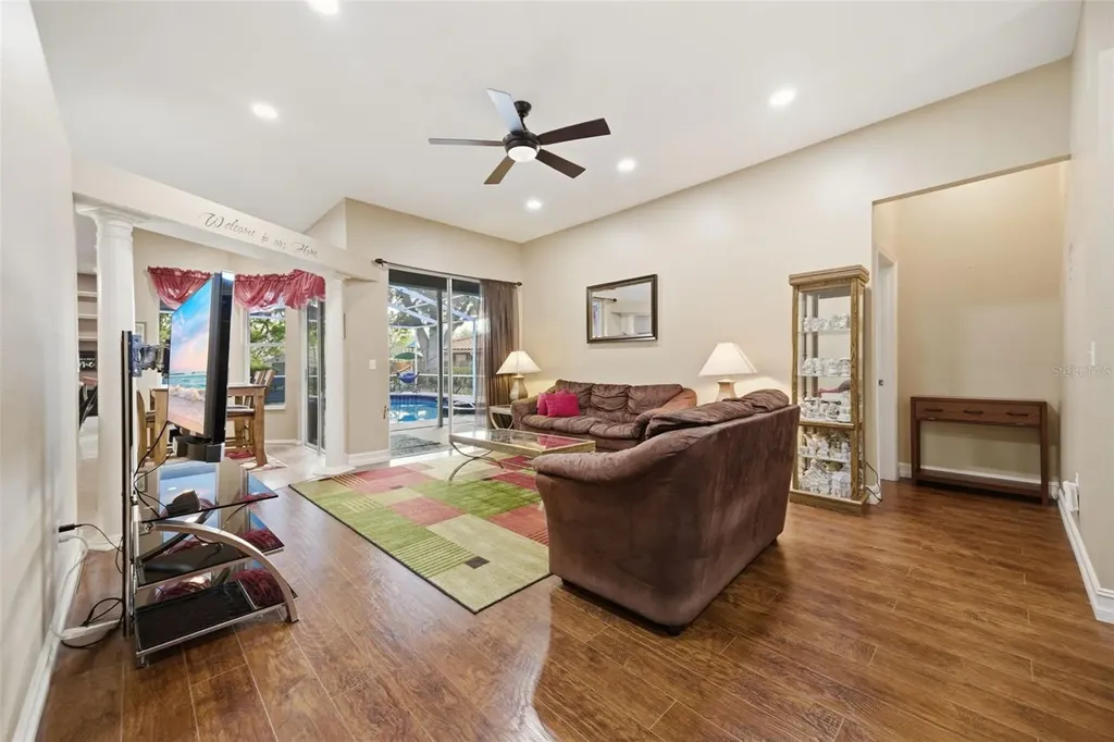18302 Saint James Court Tampa FL 33647