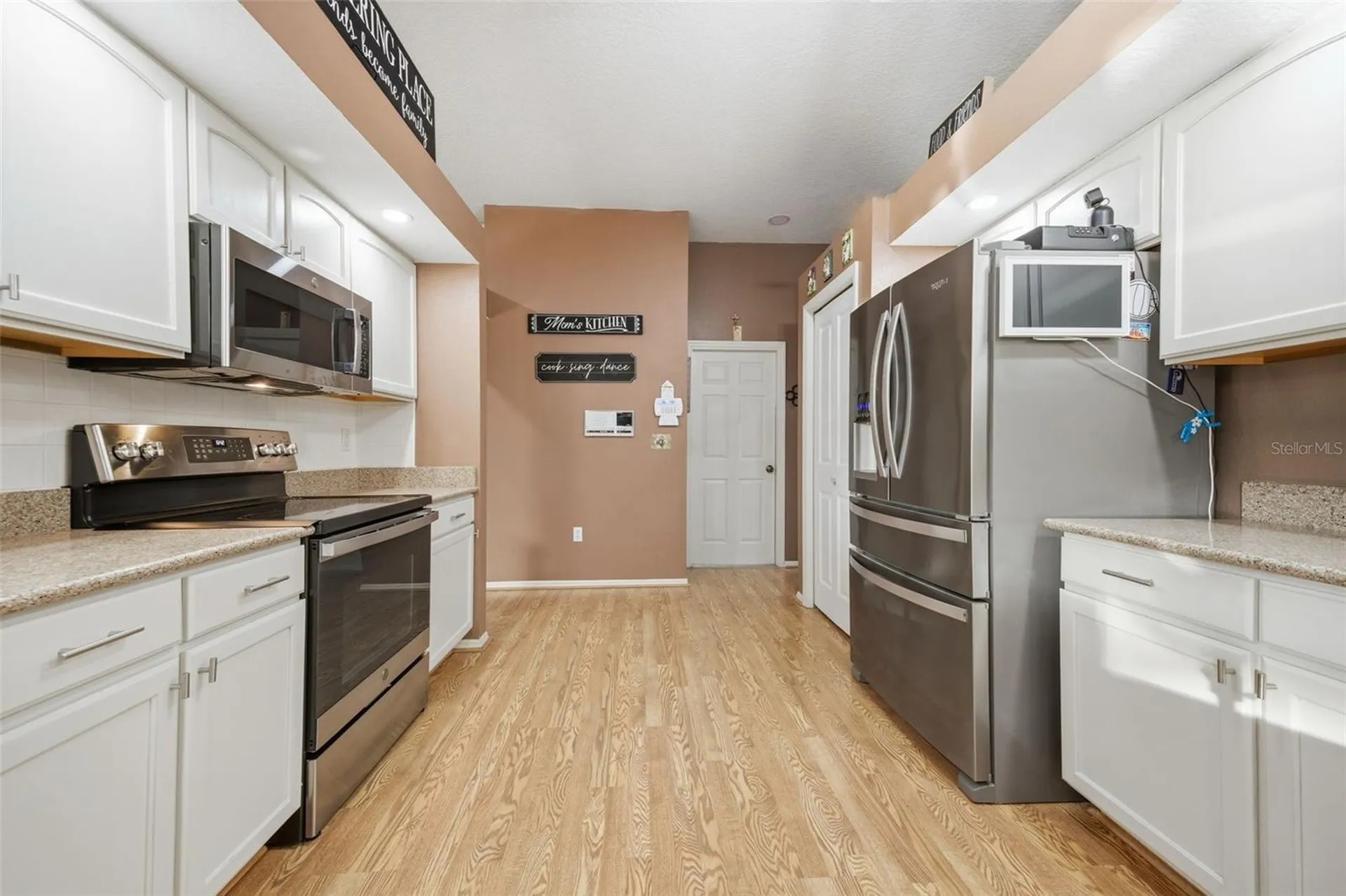 18302 Saint James Court Tampa FL 33647