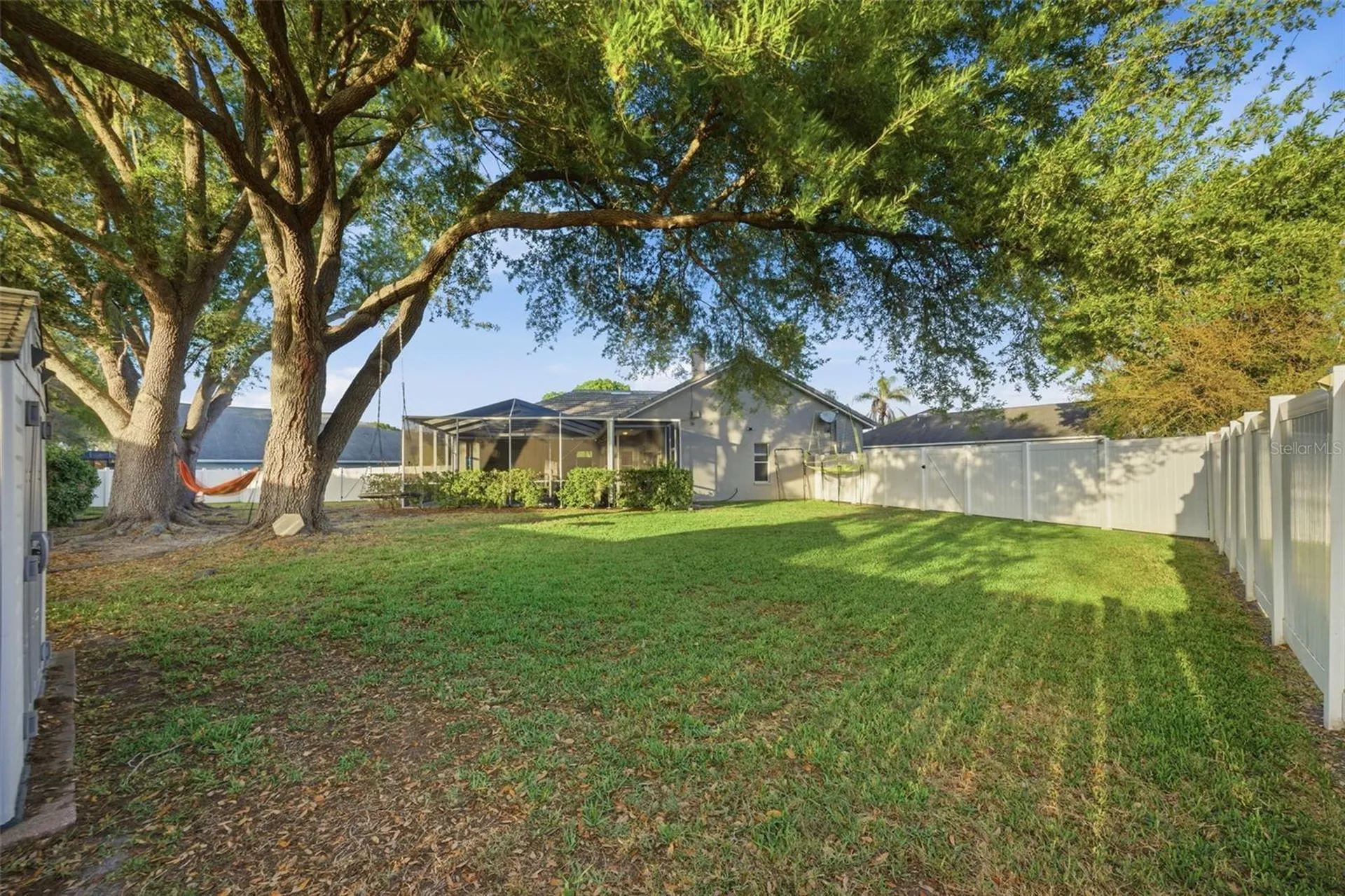 18302 Saint James Court Tampa FL 33647