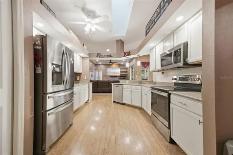 18302 Saint James Court Tampa FL 33647