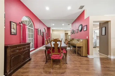 18302 Saint James Court Tampa FL 33647