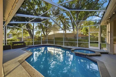 18302 Saint James Court Tampa FL 33647