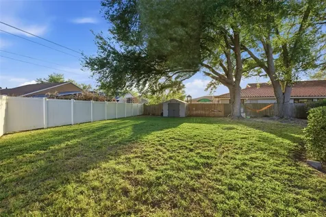 18302 Saint James Court Tampa FL 33647