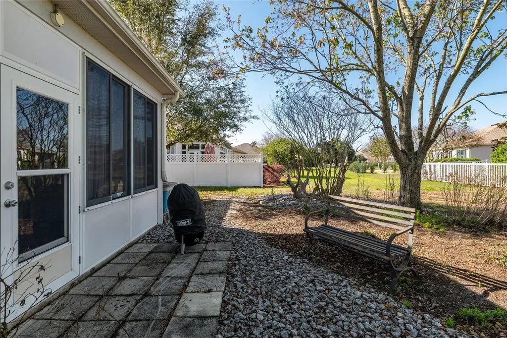 9805 SW 89th Loop Ocala FL 34481