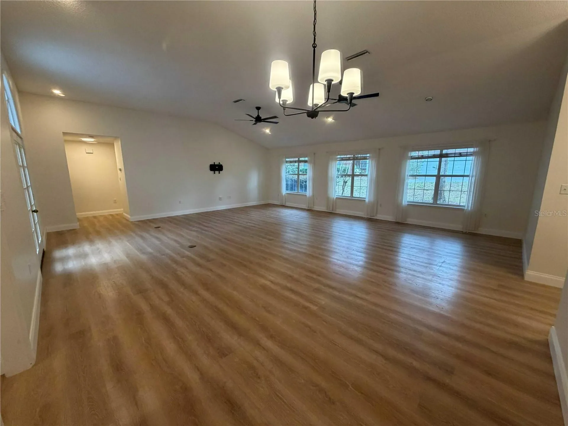 2535 S Glen Eagles Drive Deland FL 32724