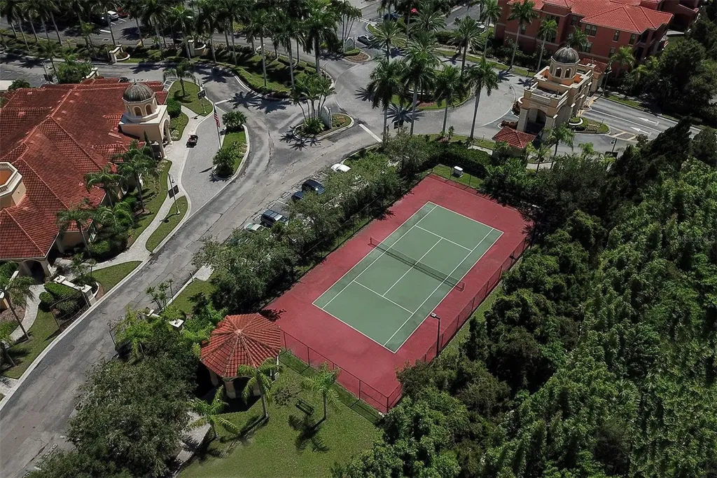 2722 Via Tivoli Clearwater FL 33764