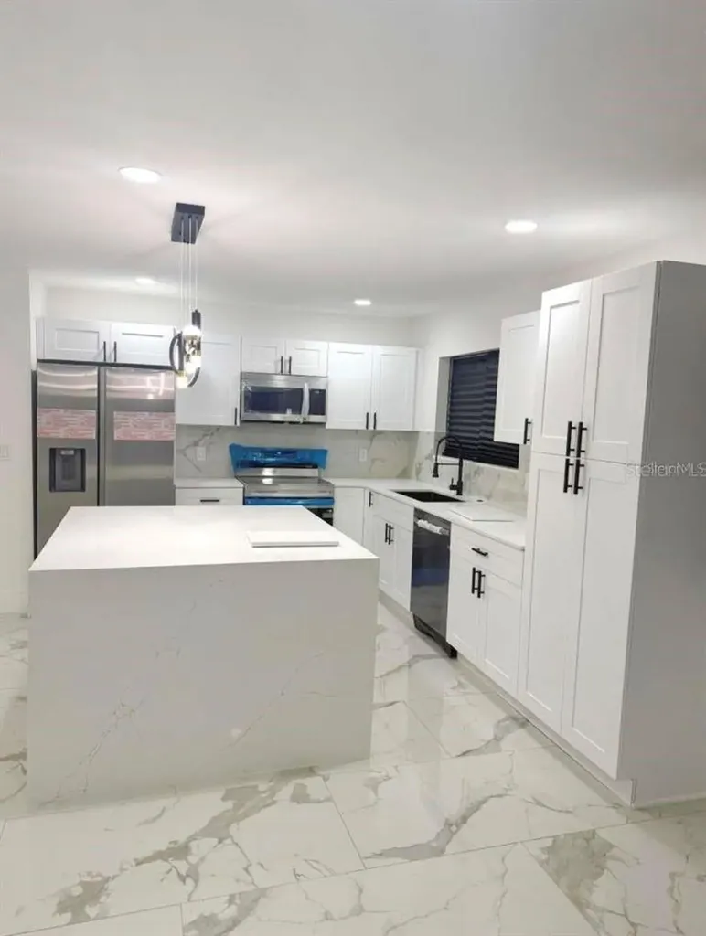 1048 Newbern Street NE Palm Bay FL 32905