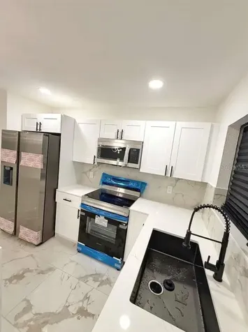 1048 Newbern Street NE Palm Bay FL 32905