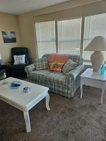 373 Majesty Drive Clearwater FL 33761