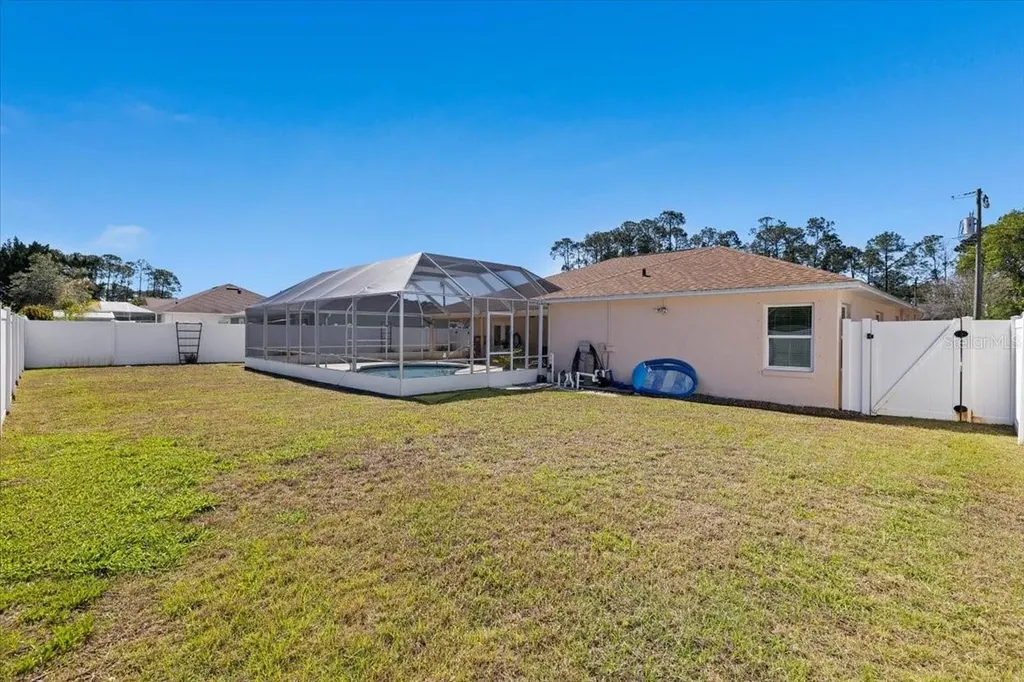 8 Eagle Place Palm Coast FL 32164