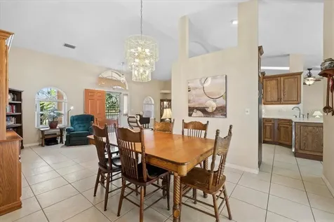 8 Eagle Place Palm Coast FL 32164