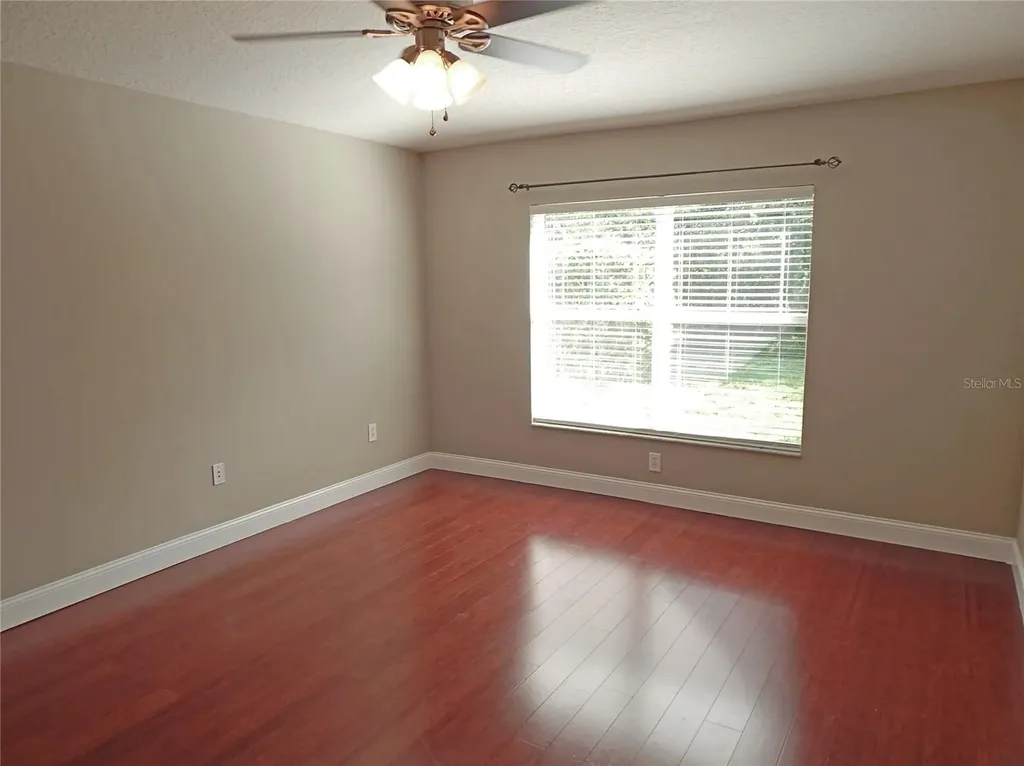 6519 Bridgecrest Drive Lithia FL 33547
