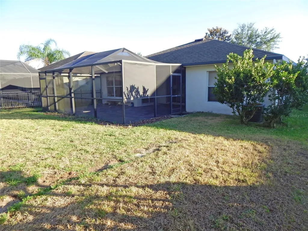 6519 Bridgecrest Drive Lithia FL 33547