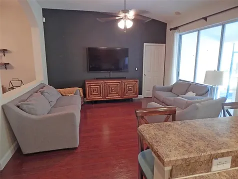 6519 Bridgecrest Drive Lithia FL 33547