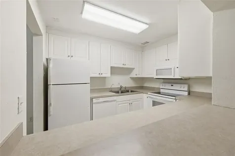501 SW 75th Street Gainesville FL 32607