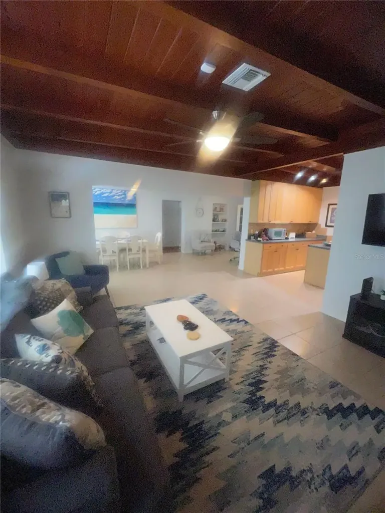 428 Court Street Englewood FL 34223