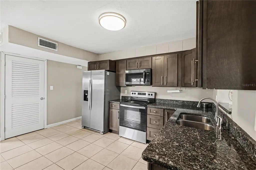 514 Palm Avenue Merritt Island FL 32952