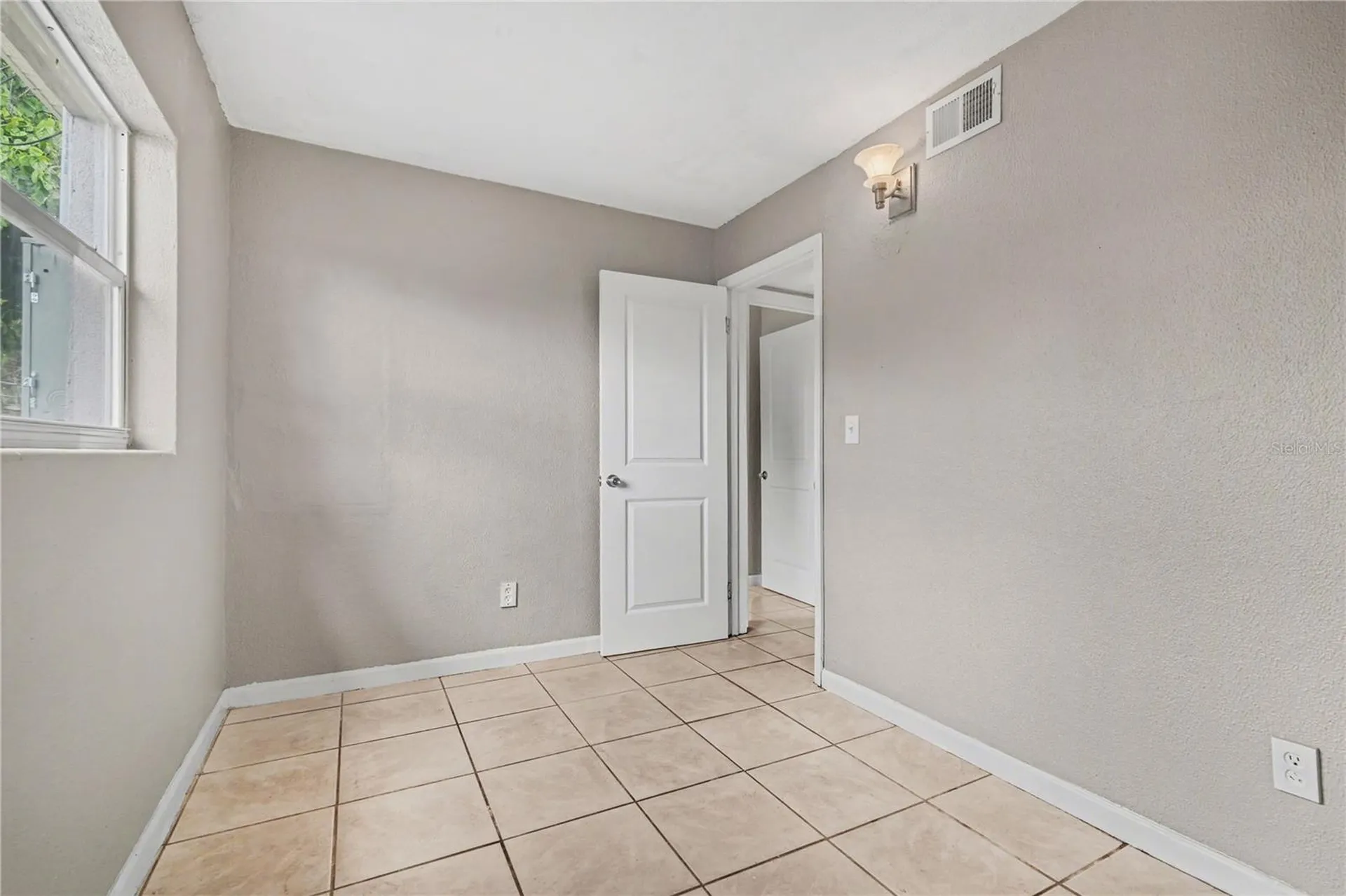 514 Palm Avenue Merritt Island FL 32952