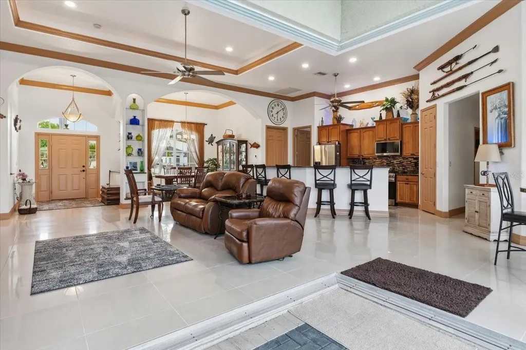 185 Rotonda Boulevard E Rotonda West FL 33947