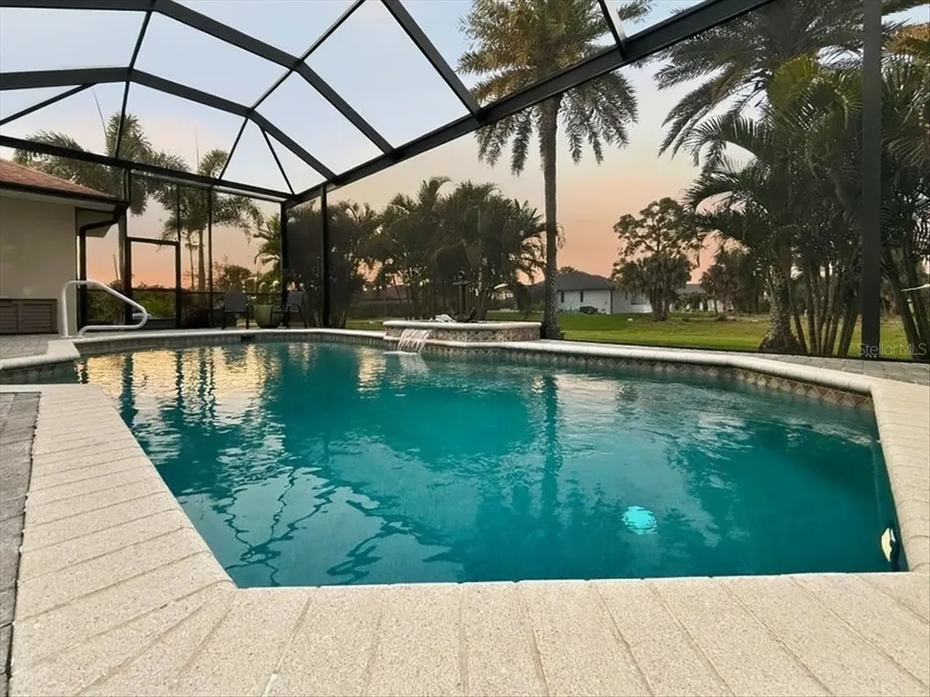 185 Rotonda Boulevard E Rotonda West FL 33947
