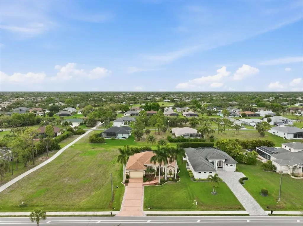 185 Rotonda Boulevard E Rotonda West FL 33947