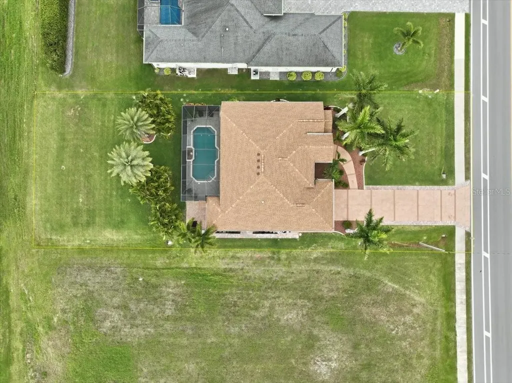 185 Rotonda Boulevard E Rotonda West FL 33947