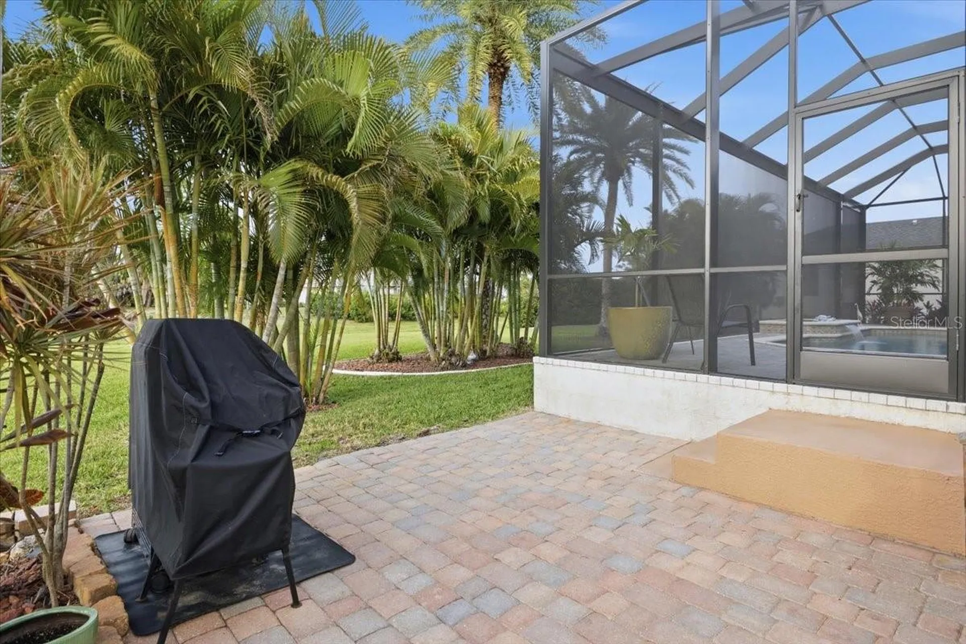 185 Rotonda Boulevard E Rotonda West FL 33947