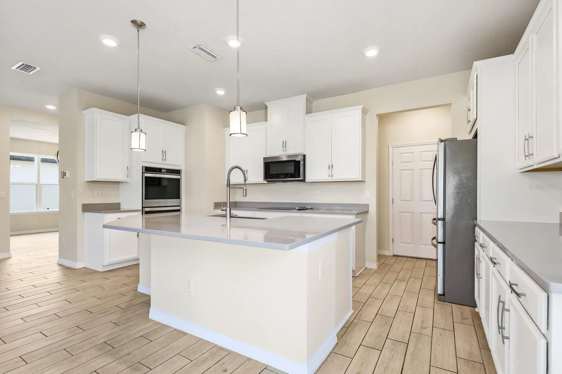 13441 Palmera Vista Drive Riverview FL 33579