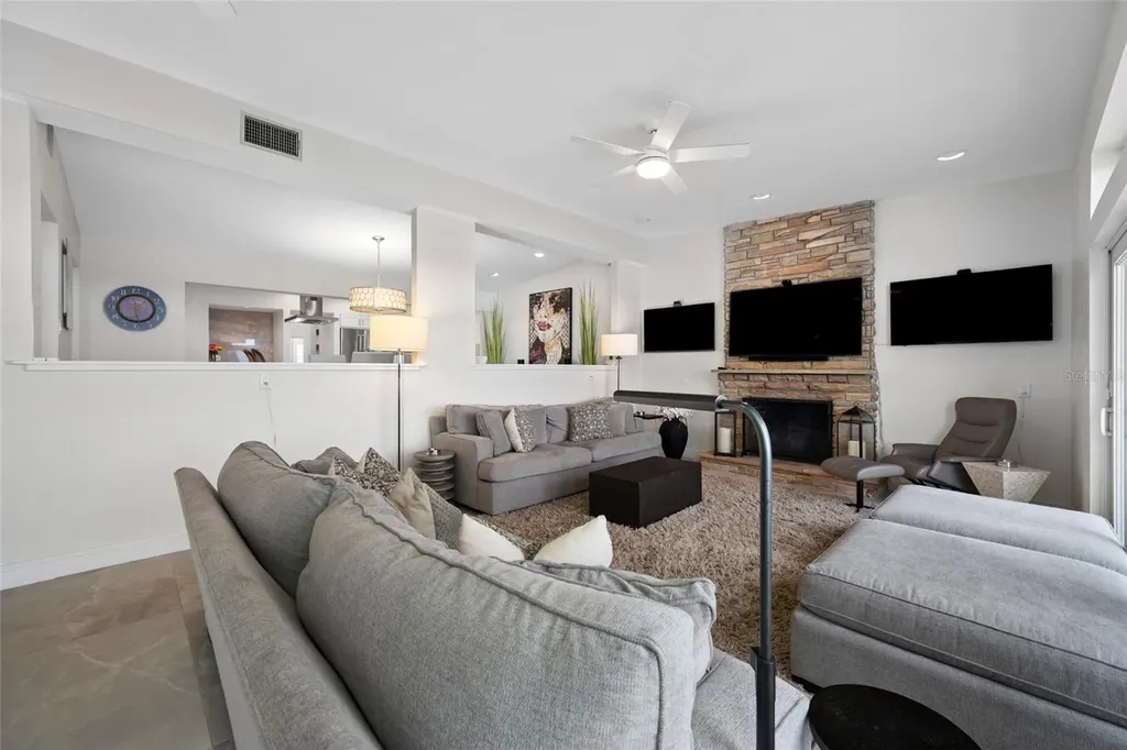 540 59th Avenue St Pete Beach FL 33706