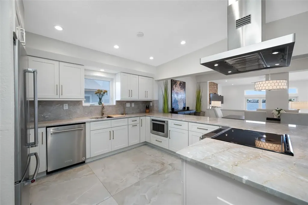 540 59th Avenue St Pete Beach FL 33706