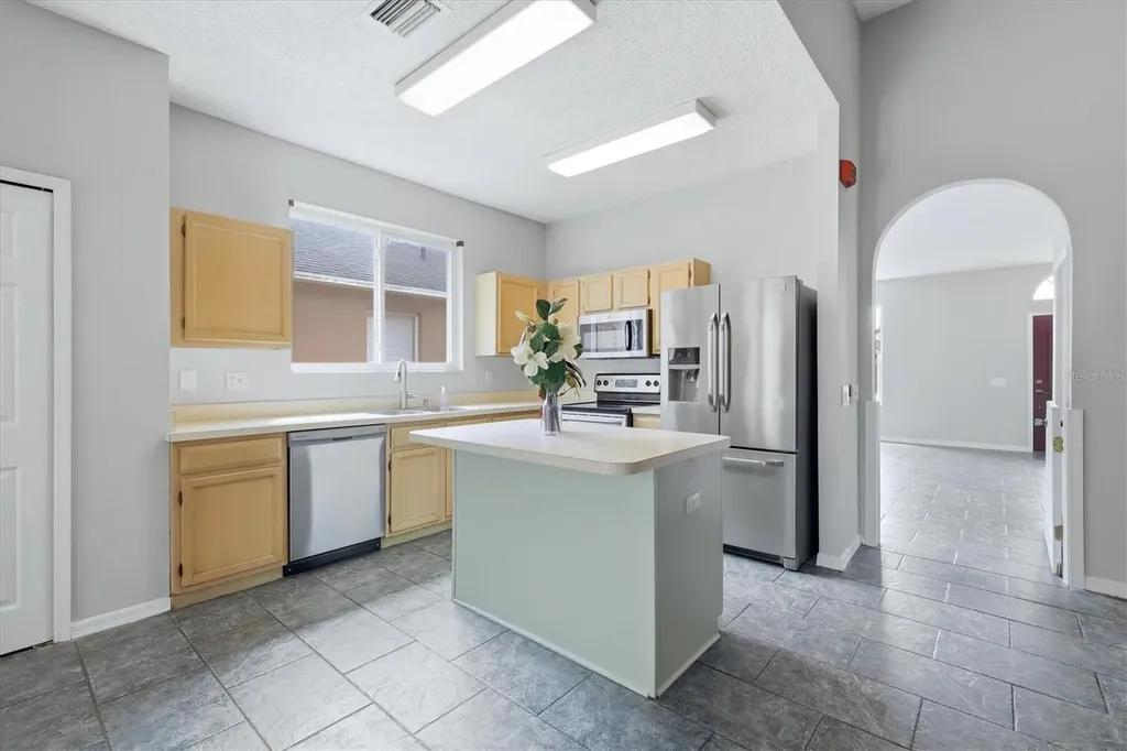 919 Grand Canyon Drive Valrico FL 33594