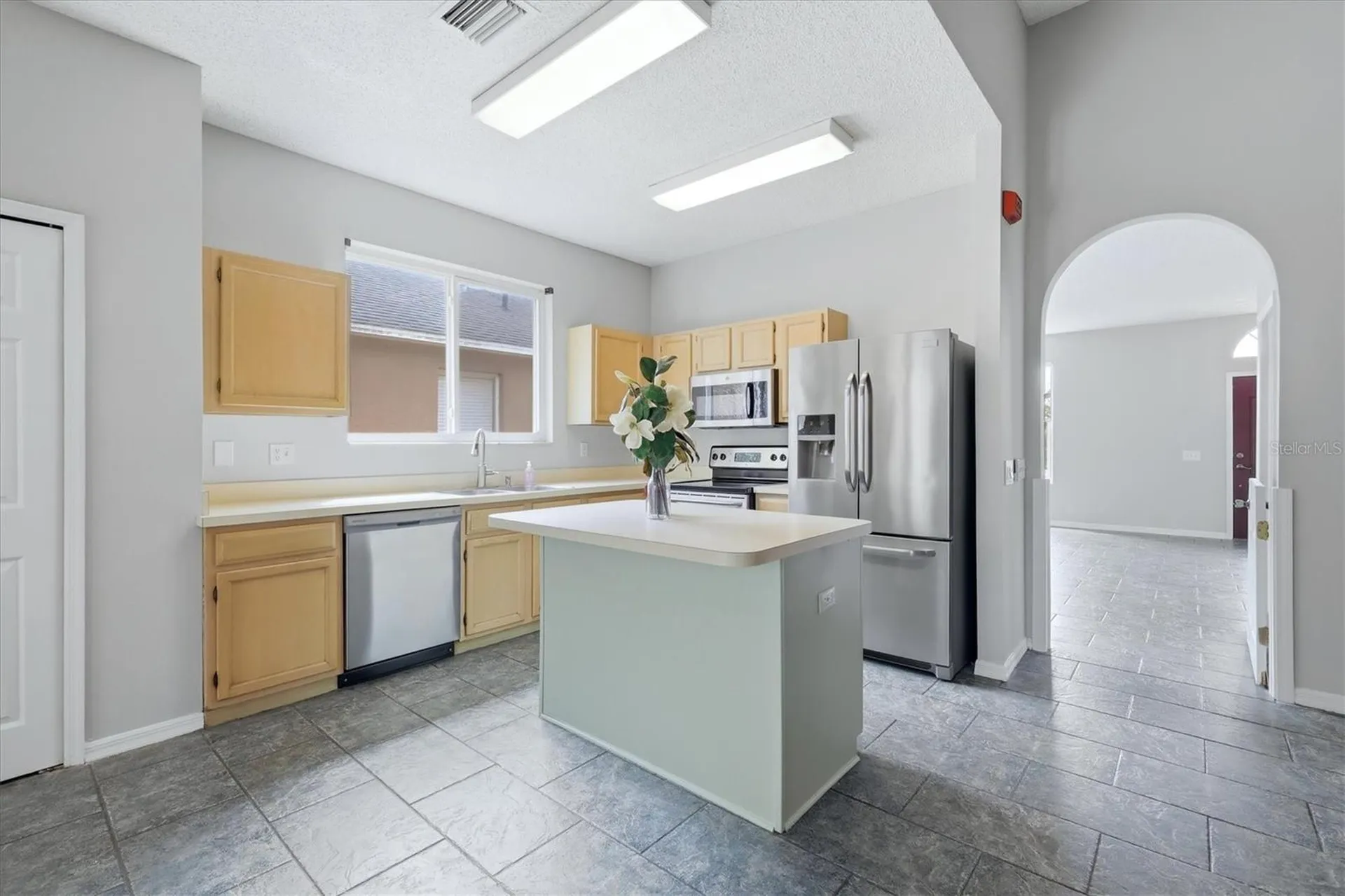 919 Grand Canyon Drive Valrico FL 33594