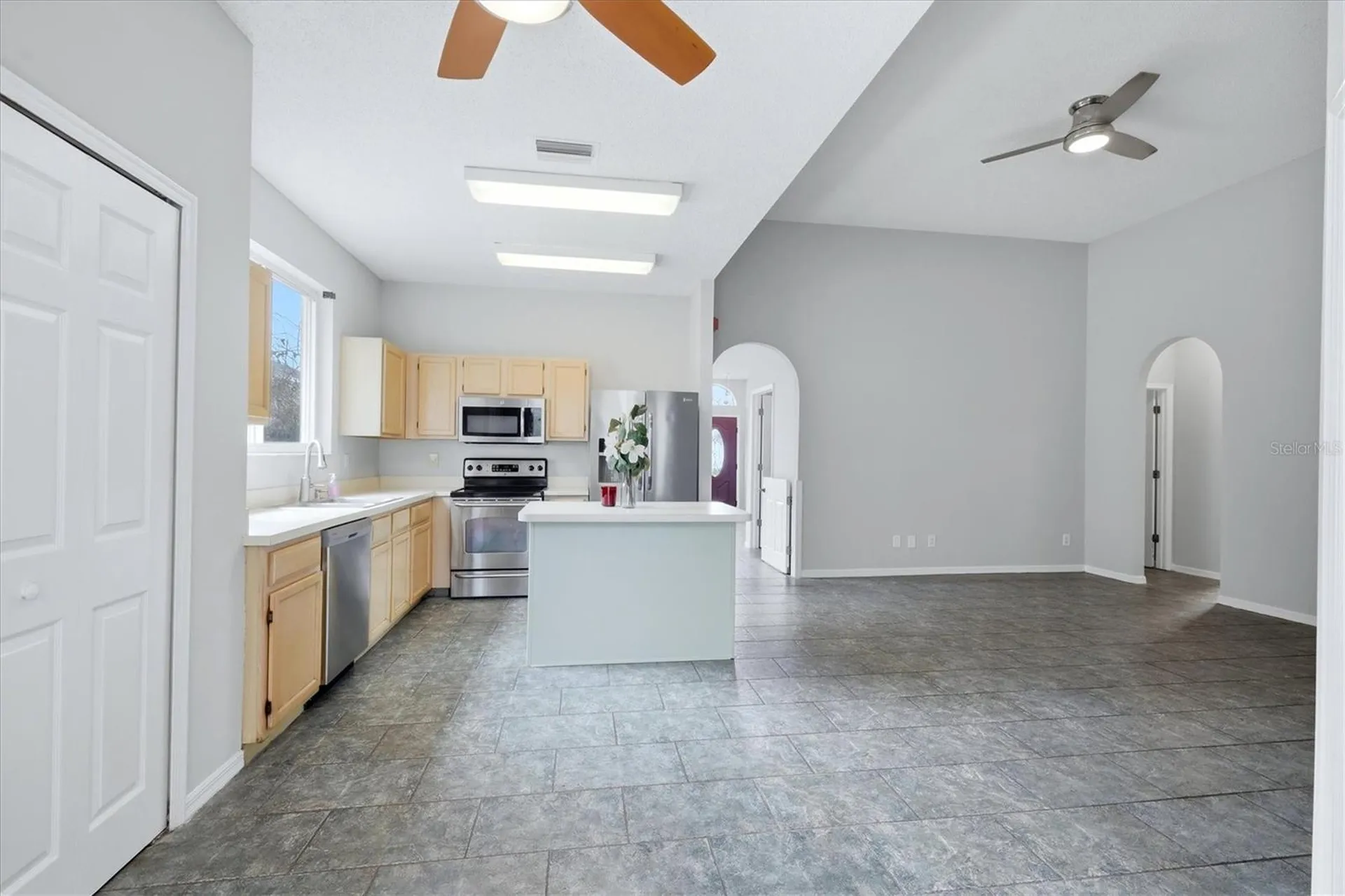 919 Grand Canyon Drive Valrico FL 33594