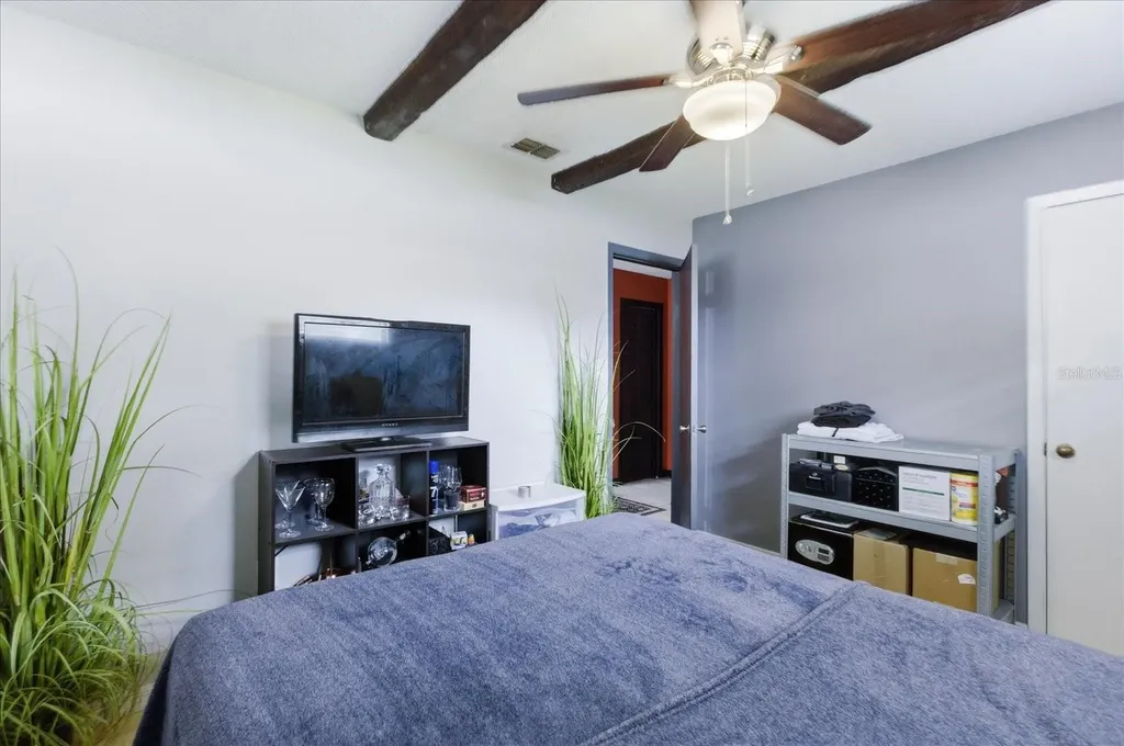 4623 Conway Gardens Road Orlando FL 32806