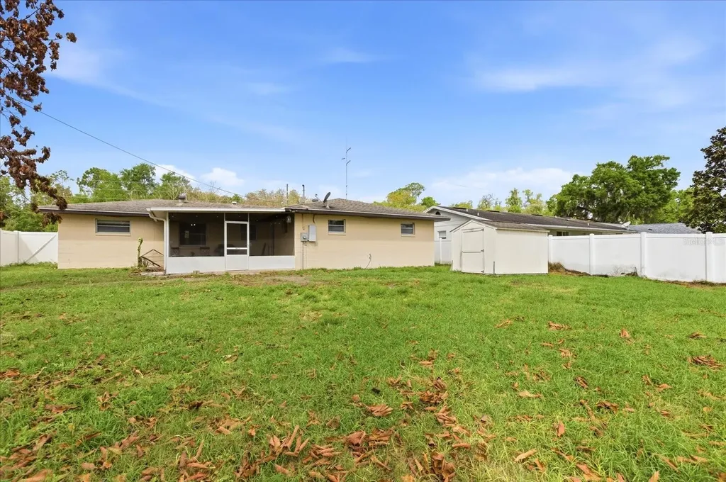 4623 Conway Gardens Road Orlando FL 32806
