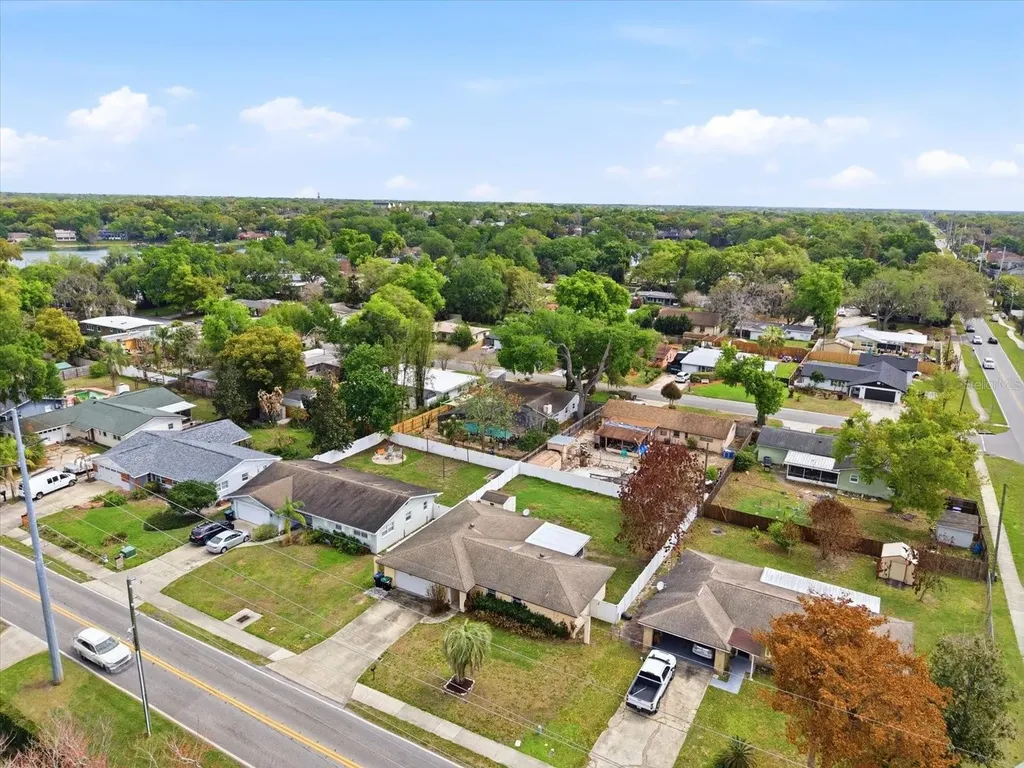 4623 Conway Gardens Road Orlando FL 32806