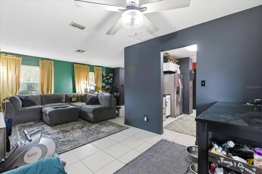 4623 Conway Gardens Road Orlando FL 32806