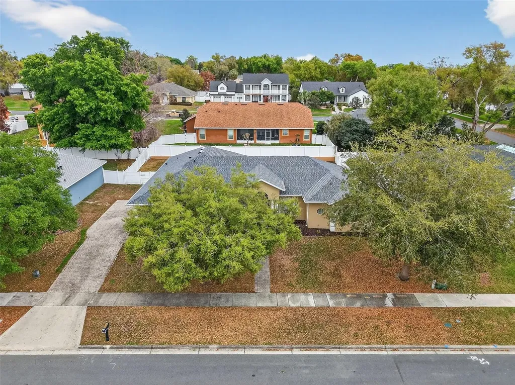 1245 Shorecrest Circle Clermont FL 34711