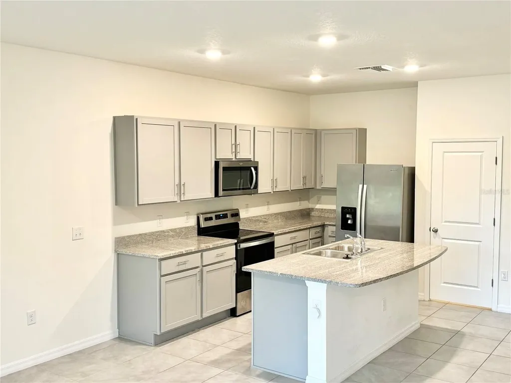 1610 Colt Creek Place Wesley Chapel FL 33543