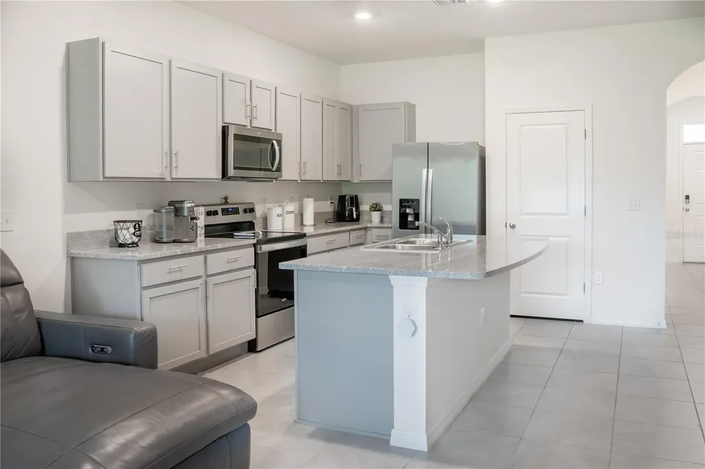 1610 Colt Creek Place Wesley Chapel FL 33543
