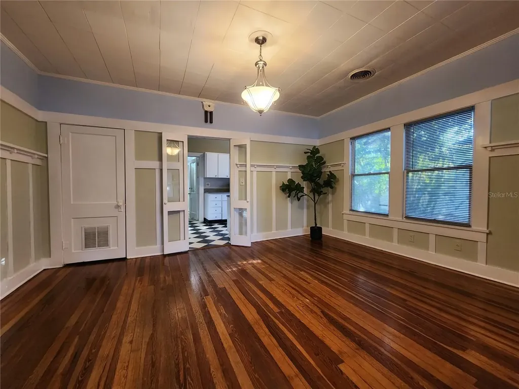 2121 7th Avenue W Bradenton FL 34205