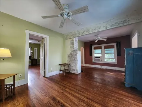 2121 7th Avenue W Bradenton FL 34205