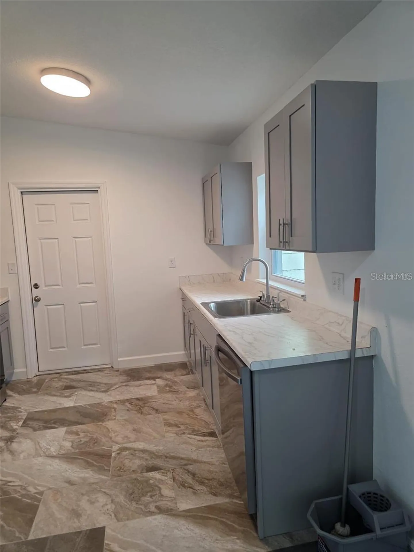 5660 Pecos Street Orlando FL 32807