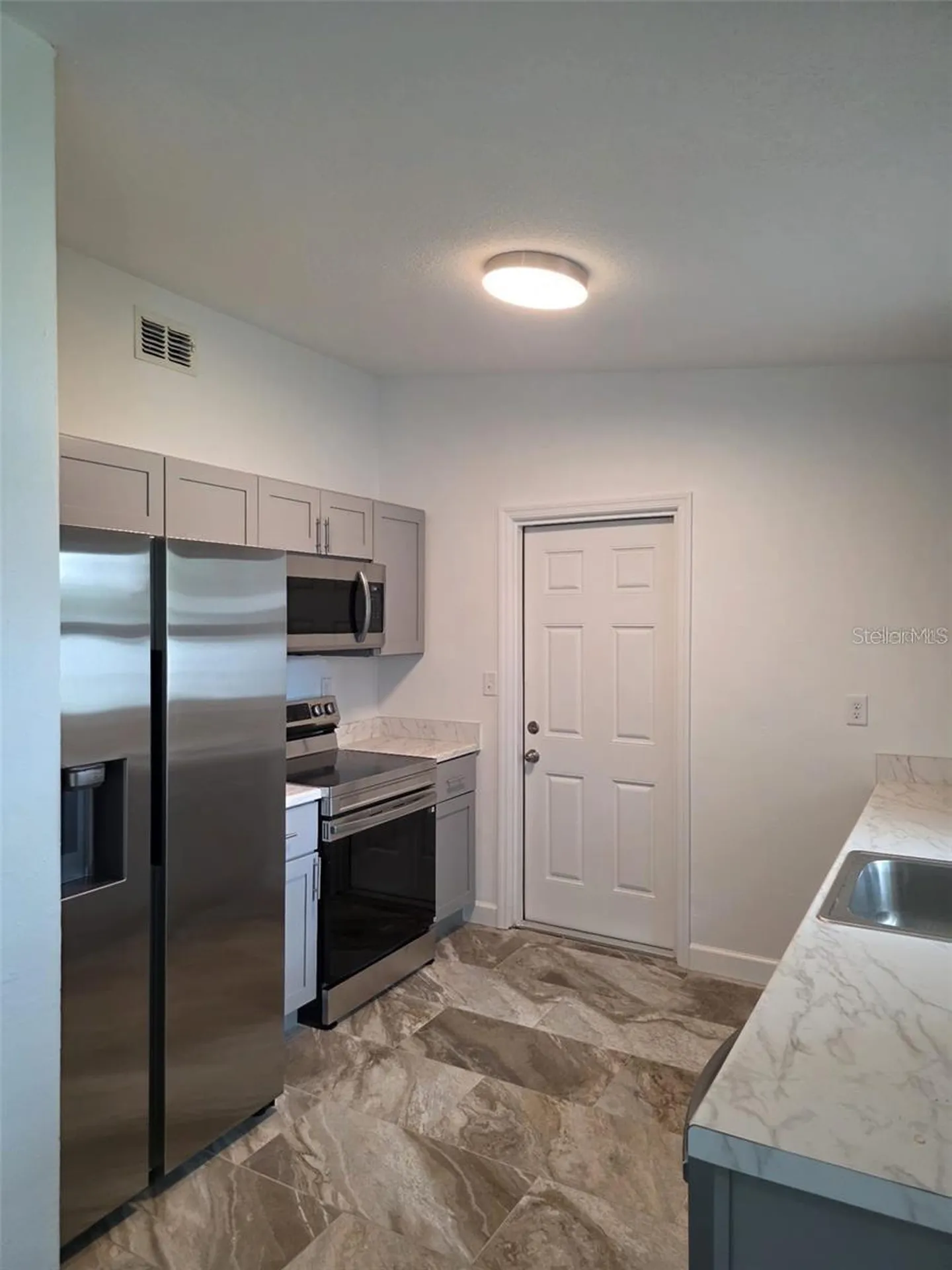 5660 Pecos Street Orlando FL 32807