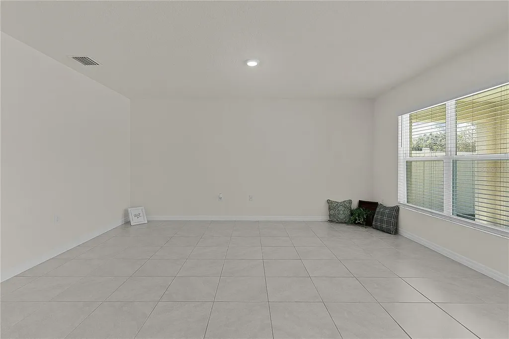 8661 Triumph Circle Wildwood FL 34785