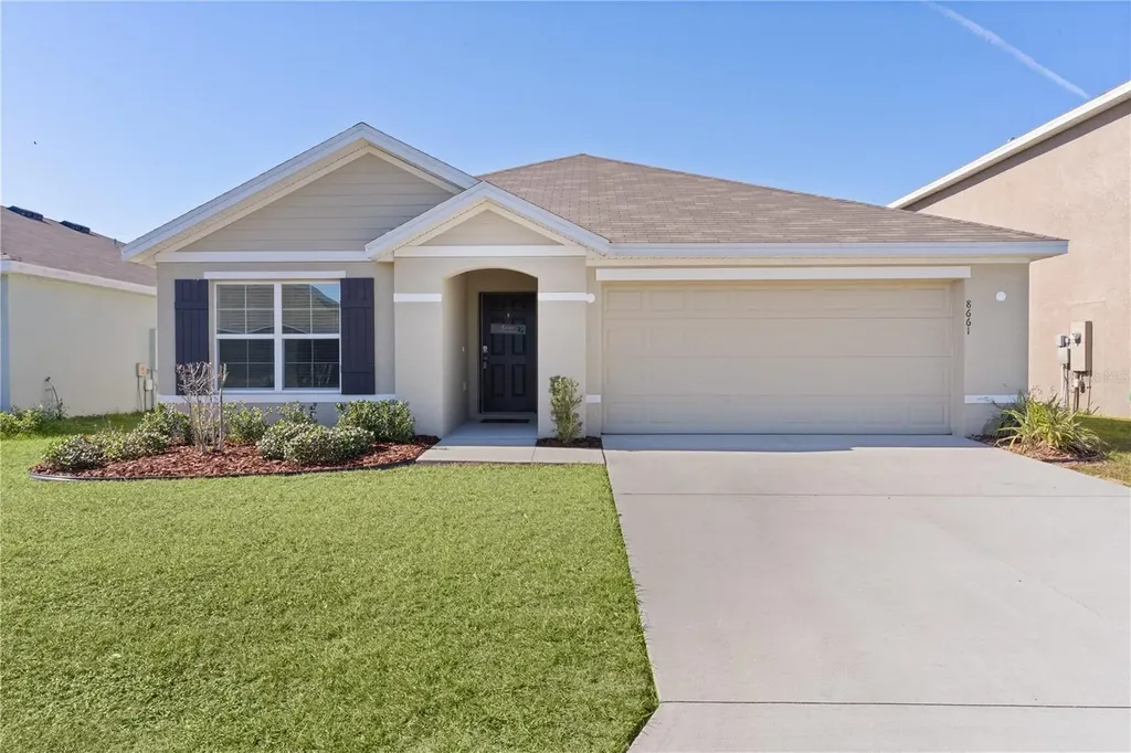8661 Triumph Circle Wildwood FL 34785