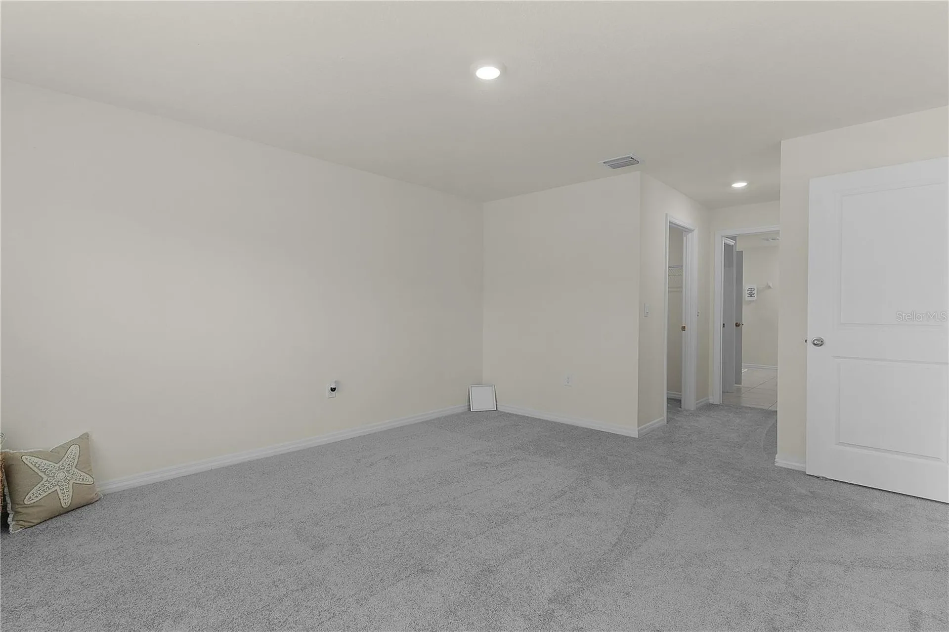 8661 Triumph Circle Wildwood FL 34785