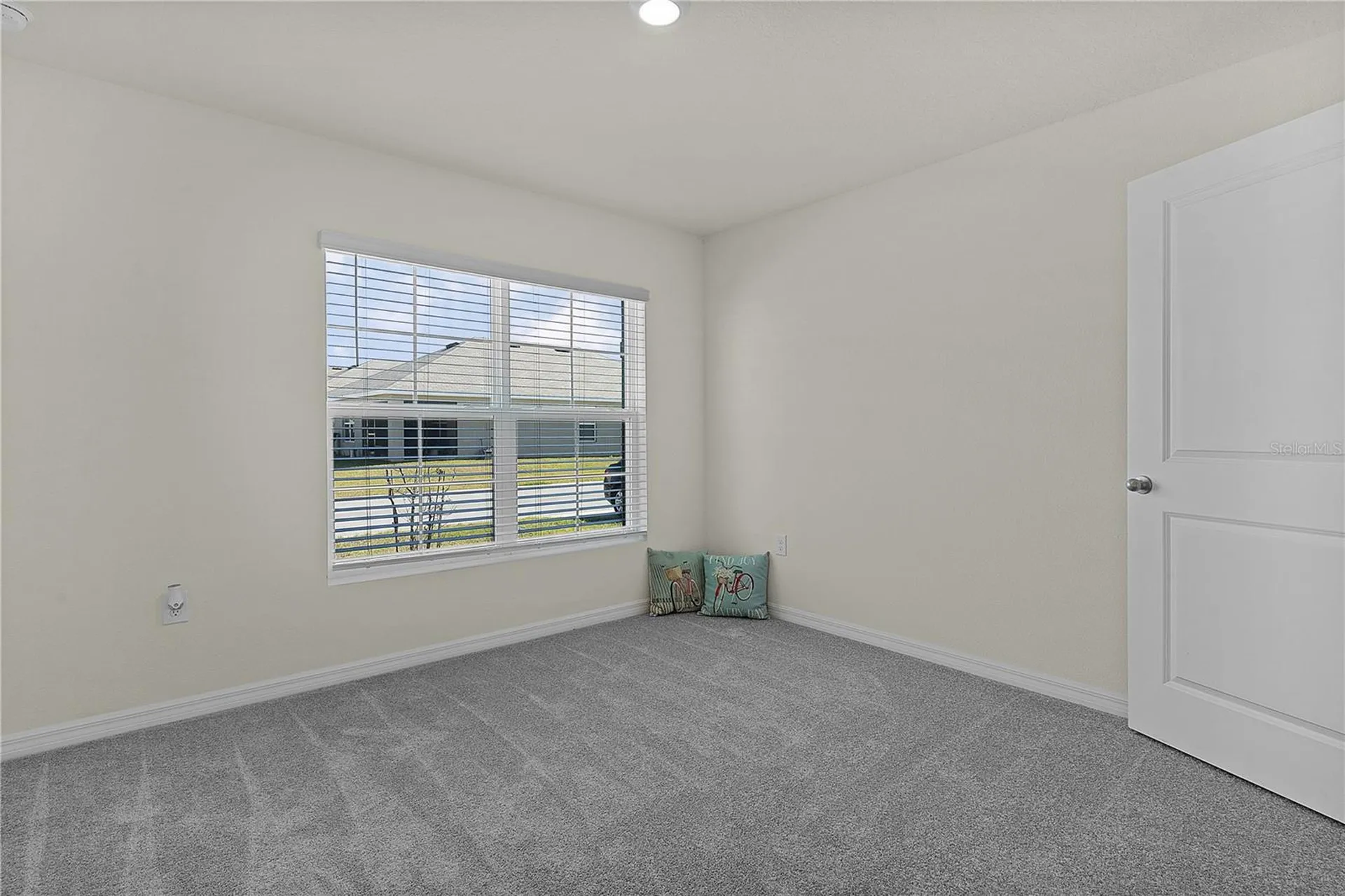 8661 Triumph Circle Wildwood FL 34785