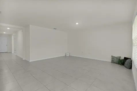8661 Triumph Circle Wildwood FL 34785
