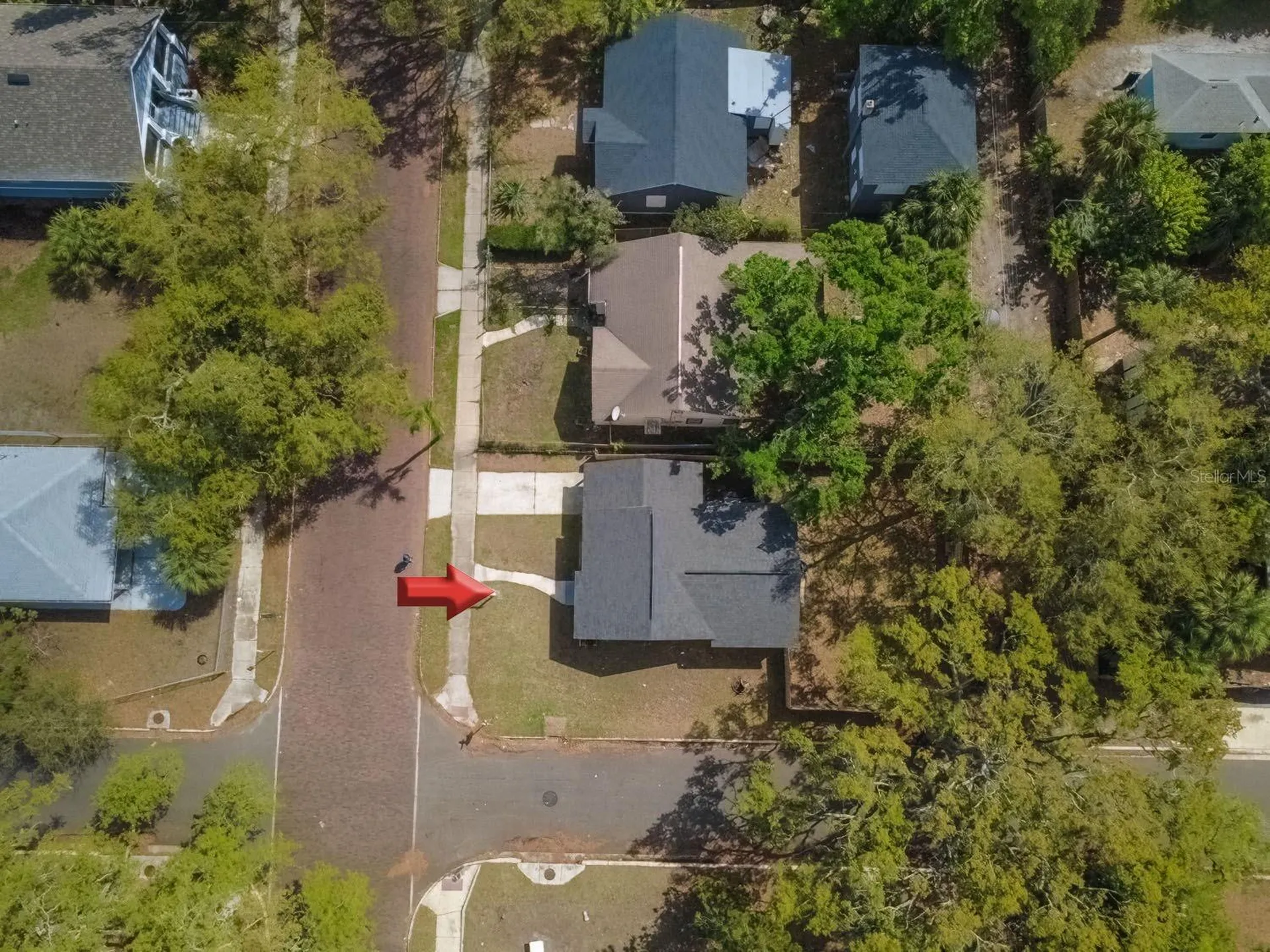 546 16th Avenue S St Petersburg FL 33701